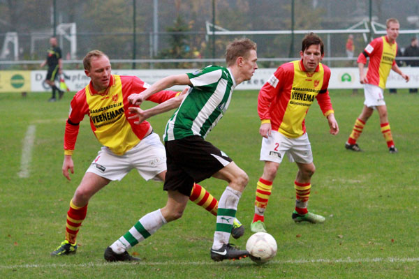 CSV Apeldoorn - SC Genemuiden (Foto Helmich Lubberts).